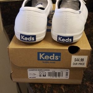 Keds ladies Champion White canvas tennis shoes